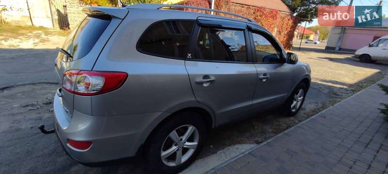 Позашляховик / Кросовер Hyundai Santa FE 2011 в Миколаєві