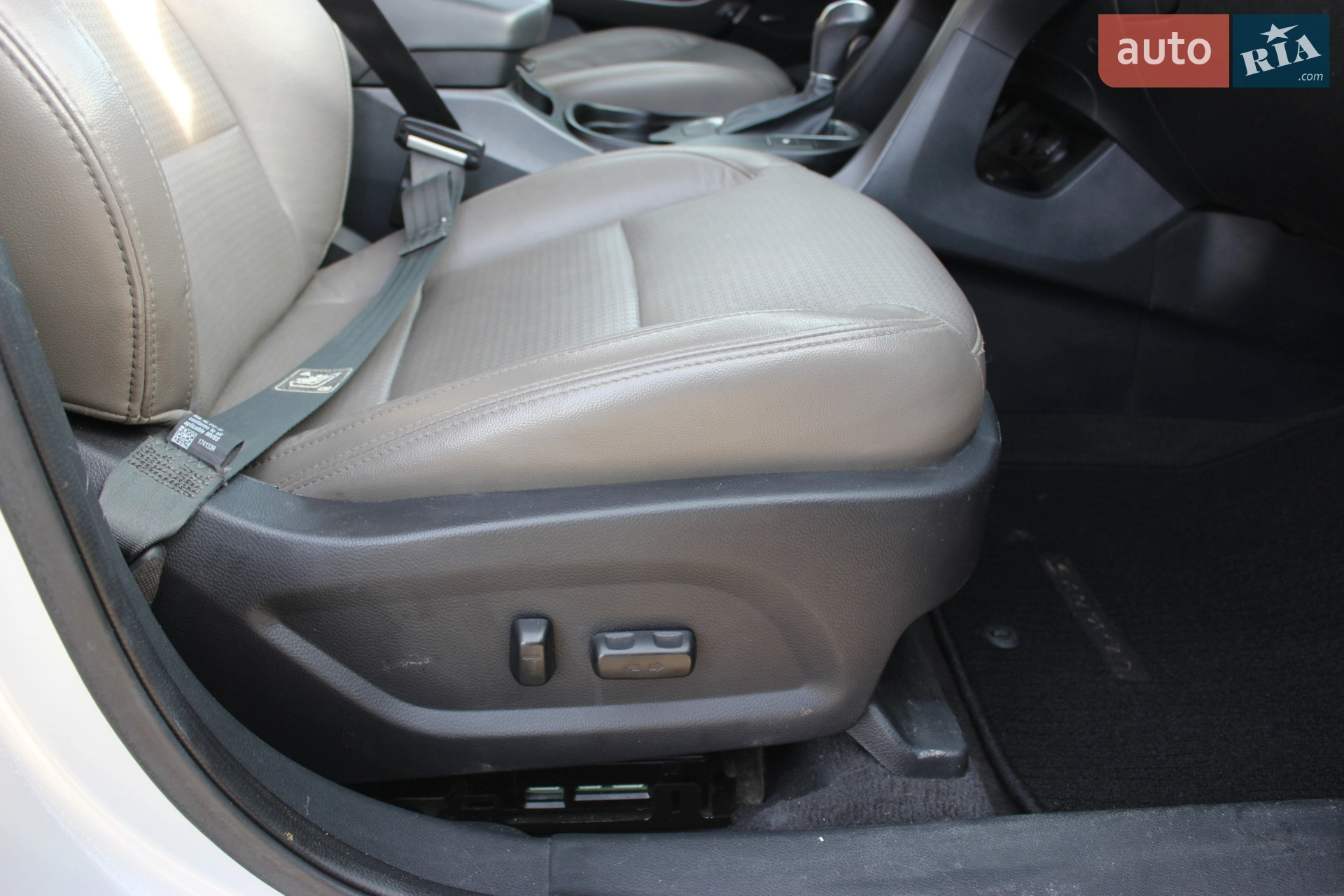 2013 Hyundai Santa Fe - мініатюра 119