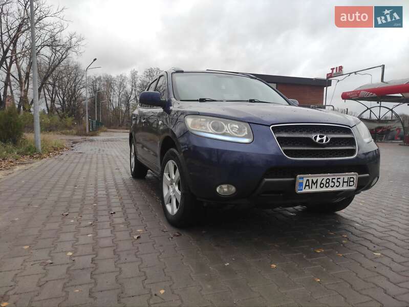 Внедорожник / Кроссовер Hyundai Santa FE 2006 в Коростене