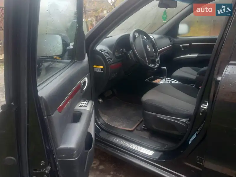 Hyundai Santa FE