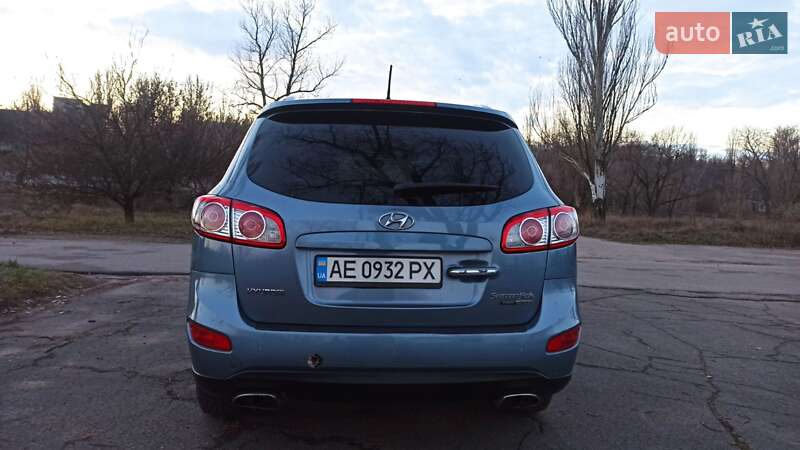 Внедорожник / Кроссовер Hyundai Santa FE 2010 в Каменском