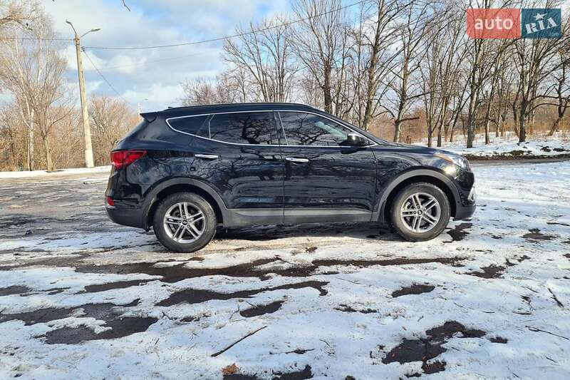 Внедорожник / Кроссовер Hyundai Santa FE 2017 в Днепре