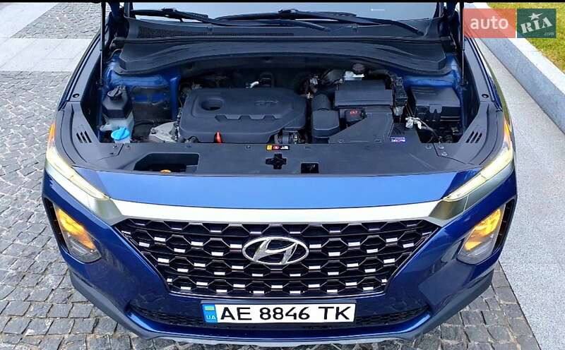 Внедорожник / Кроссовер Hyundai Santa FE 2018 в Днепре