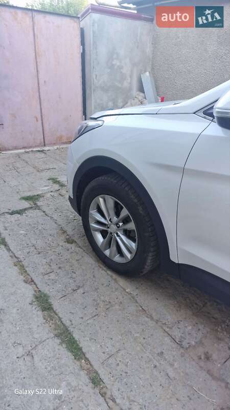 Позашляховик / Кросовер Hyundai Santa FE 2016 в Березівці