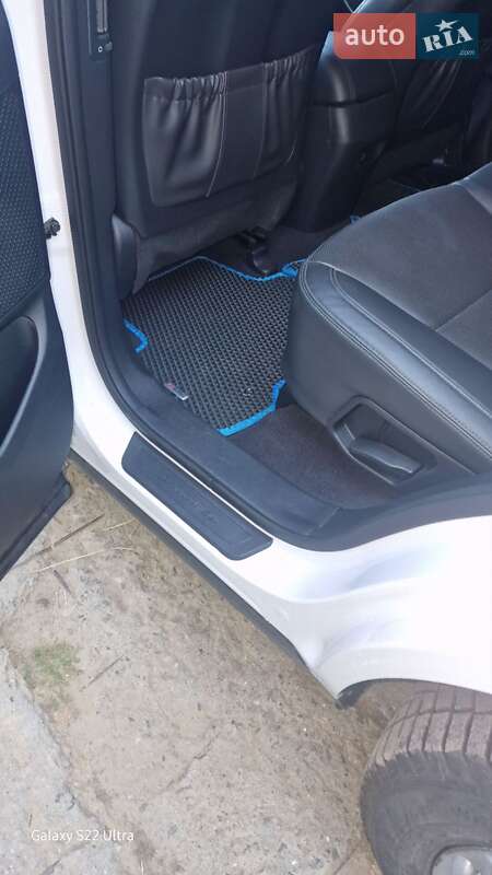 Позашляховик / Кросовер Hyundai Santa FE 2016 в Березівці