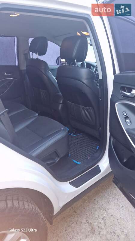 Позашляховик / Кросовер Hyundai Santa FE 2016 в Березівці