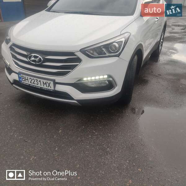 Позашляховик / Кросовер Hyundai Santa FE 2016 в Березівці