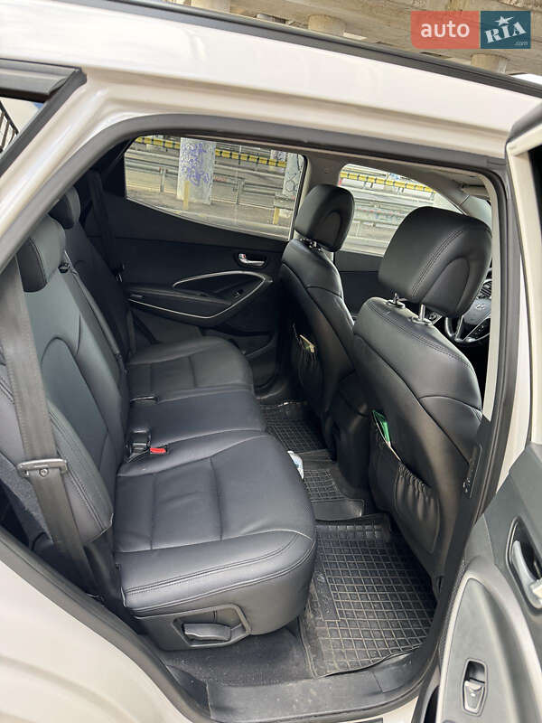 Внедорожник / Кроссовер Hyundai Santa FE 2013 в Одессе