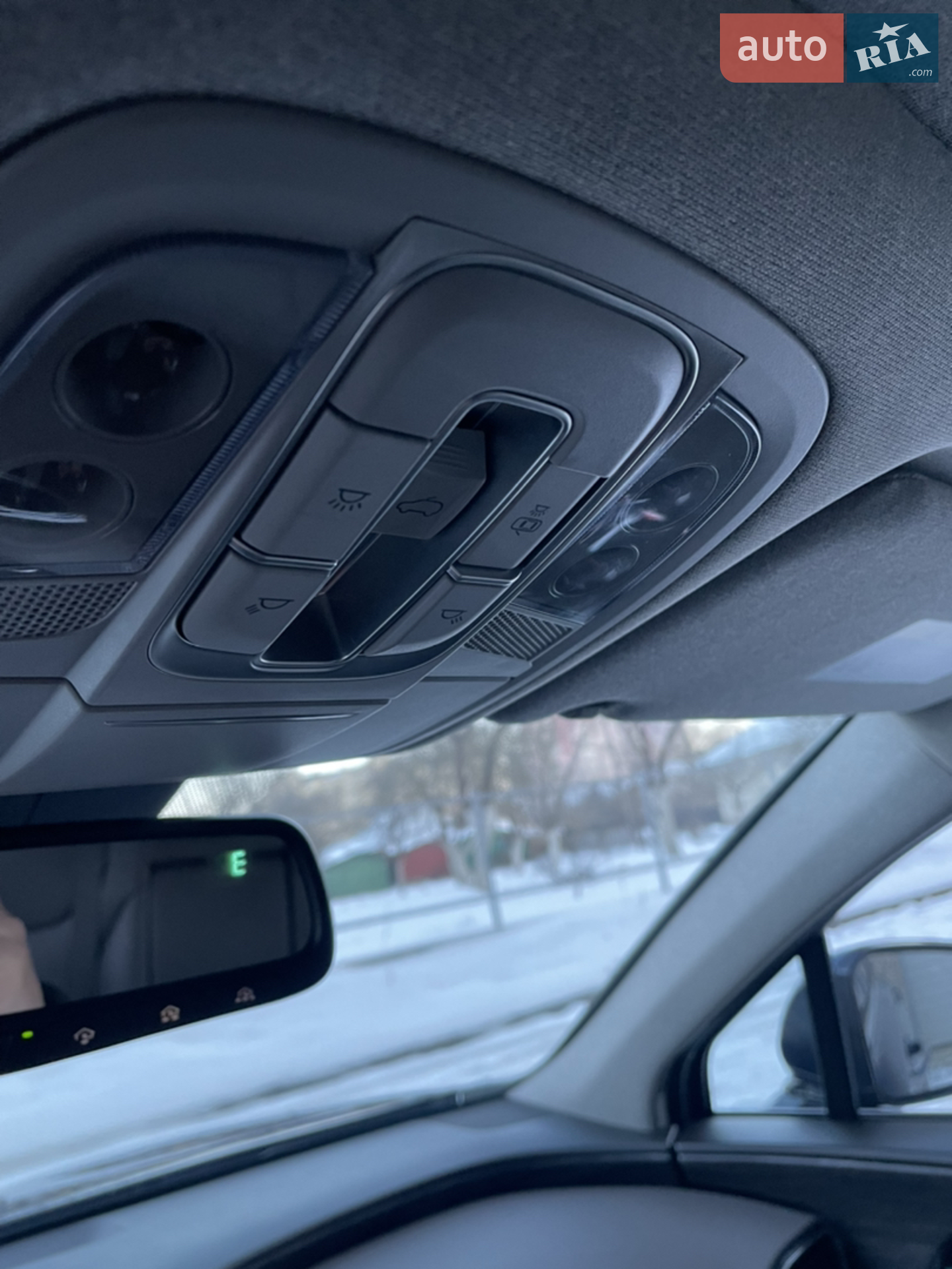 2020 Hyundai Santa Fe - мініатюра 28