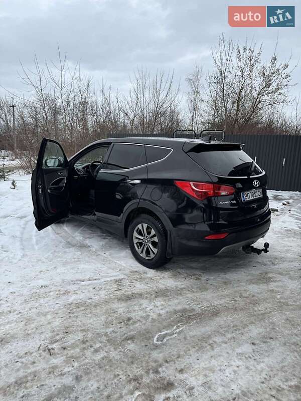 Внедорожник / Кроссовер Hyundai Santa FE 2015 в Подгайцах
