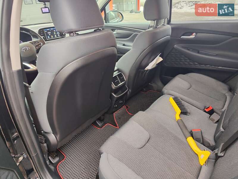 Позашляховик / Кросовер Hyundai Santa FE 2018 в Черкасах фото 11 Позашляховик / Кросовер Hyundai Santa FE 2018 в Черкасах