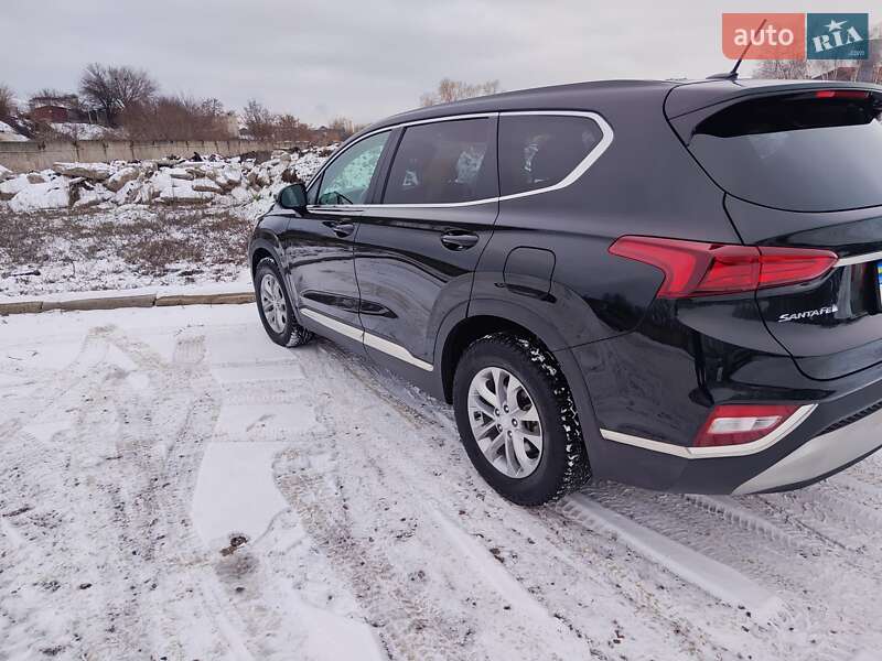 Позашляховик / Кросовер Hyundai Santa FE 2018 в Черкасах фото 8 Позашляховик / Кросовер Hyundai Santa FE 2018 в Черкасах