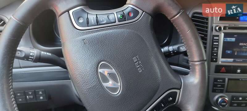 Внедорожник / Кроссовер Hyundai Santa FE 2012 в Иршаве