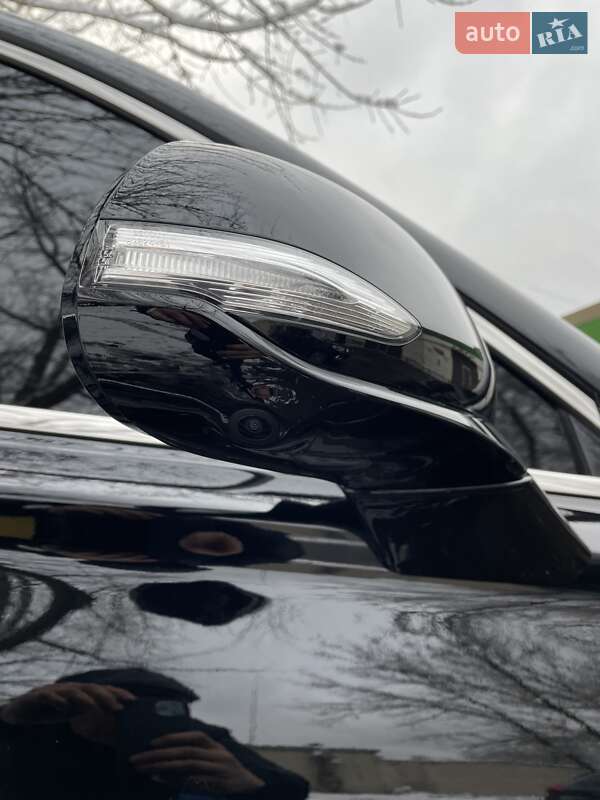 Внедорожник / Кроссовер Hyundai Santa FE 2022 в Харькове