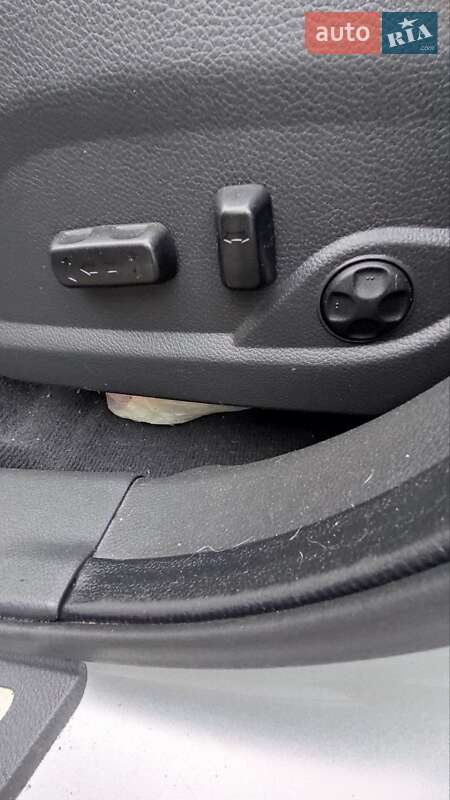 Позашляховик / Кросовер Hyundai Santa FE 2013 в Першотравенську фото 11 Позашляховик / Кросовер Hyundai Santa FE 2013 в Першотравенську