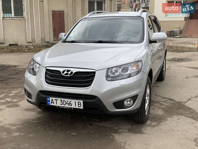 Позашляховик / Кросовер Hyundai Santa FE 2010 в Коломиї