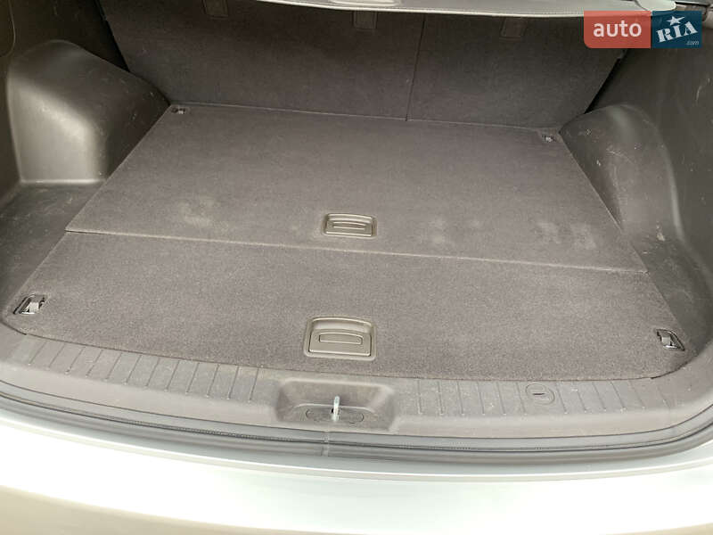 Позашляховик / Кросовер Hyundai Santa FE 2010 в Коломиї