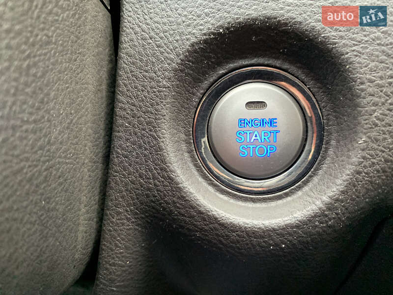 Позашляховик / Кросовер Hyundai Santa FE 2010 в Коломиї