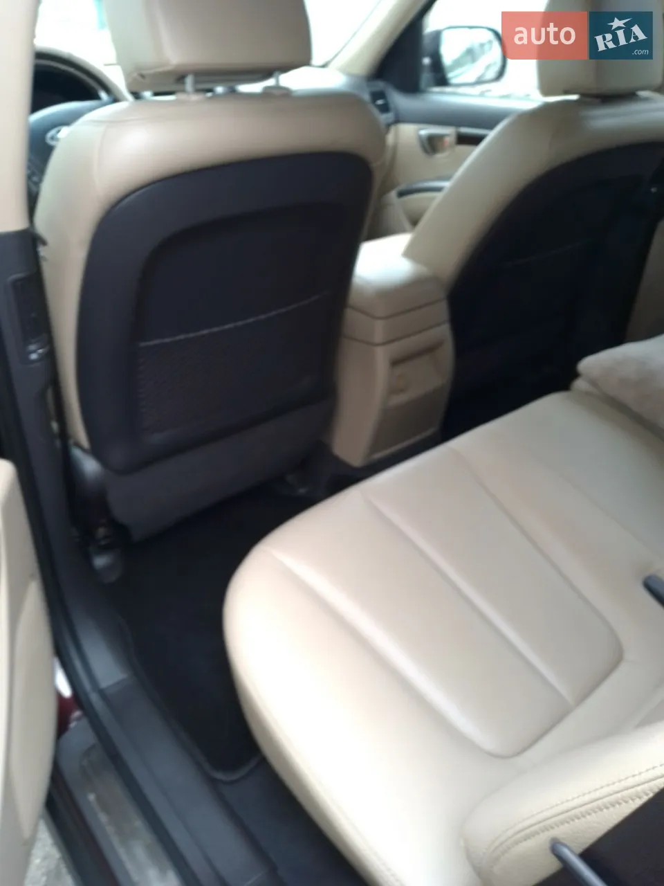 2012 Hyundai Santa Fe - мініатюра 23