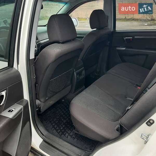 Внедорожник / Кроссовер Hyundai Santa FE 2009 в Шепетовке