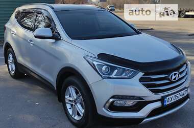 Позашляховик / Кросовер Hyundai Santa FE 2016 в Харкові