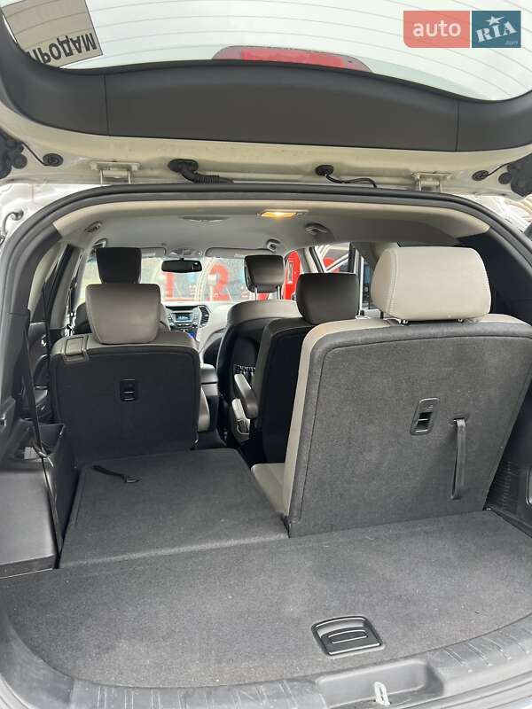 Внедорожник / Кроссовер Hyundai Santa FE 2013 в Тернополе