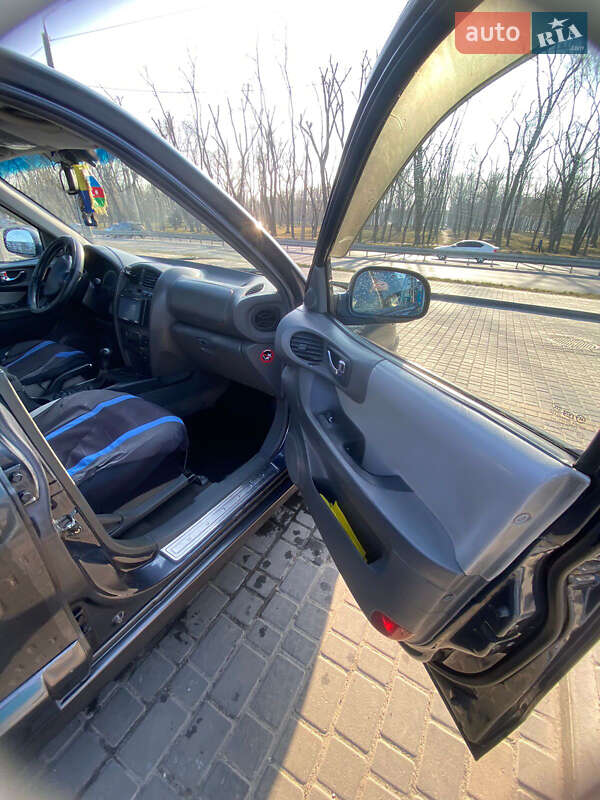 Позашляховик / Кросовер Hyundai Santa FE 2005 в Дніпрі