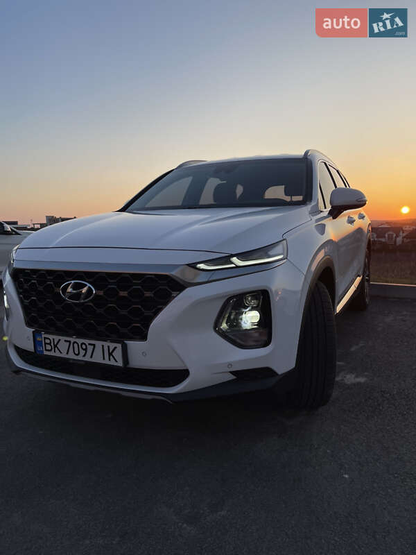 Внедорожник / Кроссовер Hyundai Santa FE 2018 в Ровно фото 6 Внедорожник / Кроссовер Hyundai Santa FE 2018 в Ровно