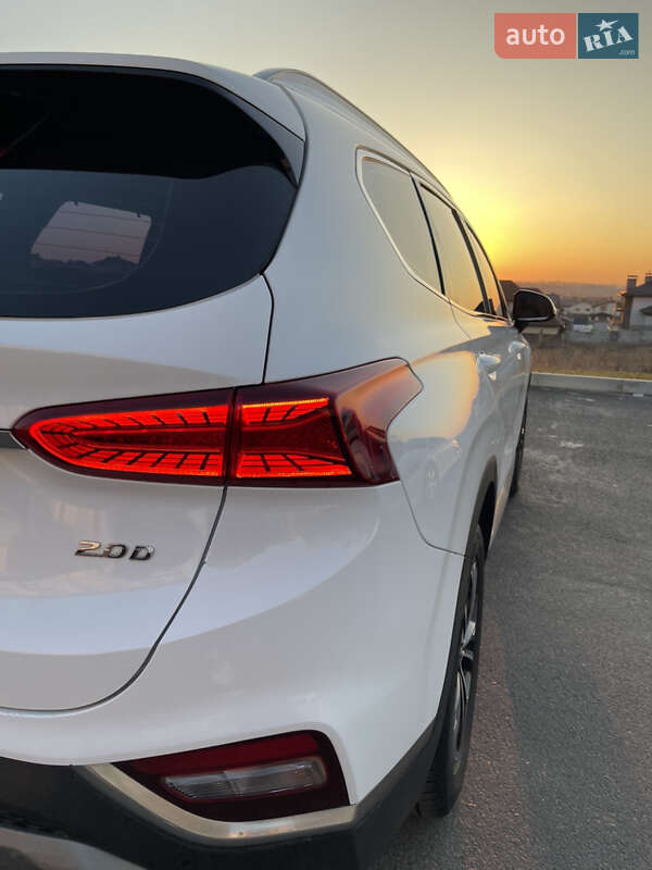 Внедорожник / Кроссовер Hyundai Santa FE 2018 в Ровно фото 24 Внедорожник / Кроссовер Hyundai Santa FE 2018 в Ровно