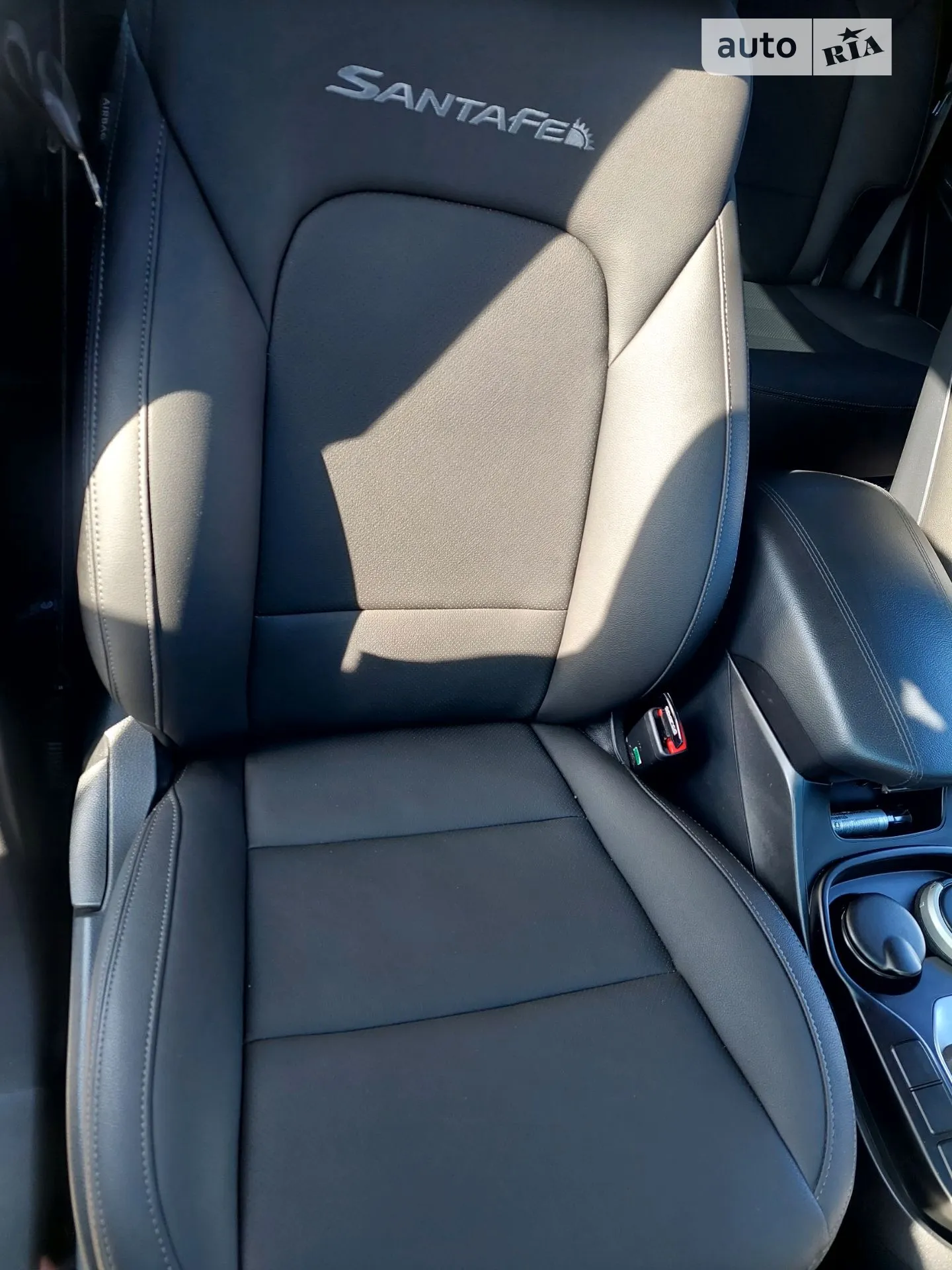 2015 Hyundai Santa Fe - мініатюра 21