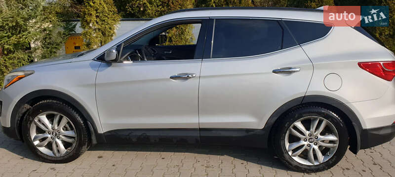 Позашляховик / Кросовер Hyundai Santa FE 2013 в Львові