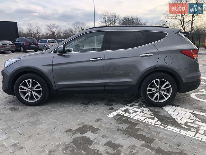 Позашляховик / Кросовер Hyundai Santa FE 2012 в Стрию