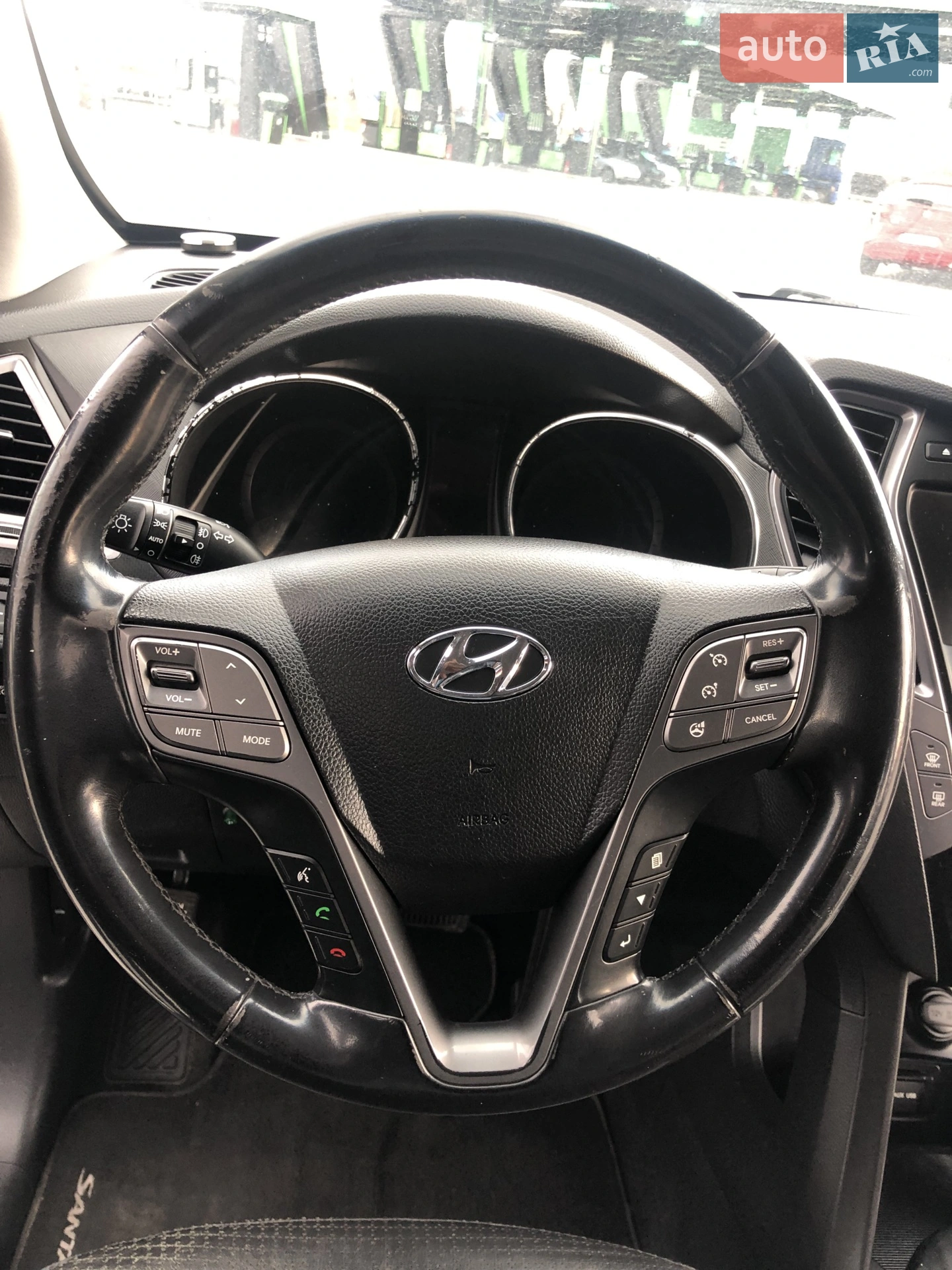 2012 Hyundai Santa Fe - мініатюра 24