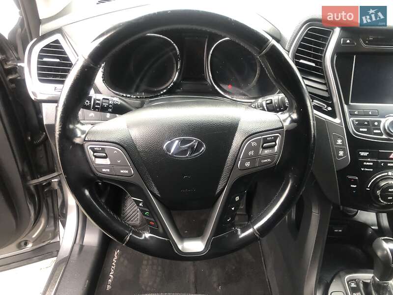 Позашляховик / Кросовер Hyundai Santa FE 2012 в Стрию