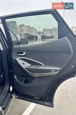 Внедорожник / Кроссовер Hyundai Santa FE 2014 в Киеве