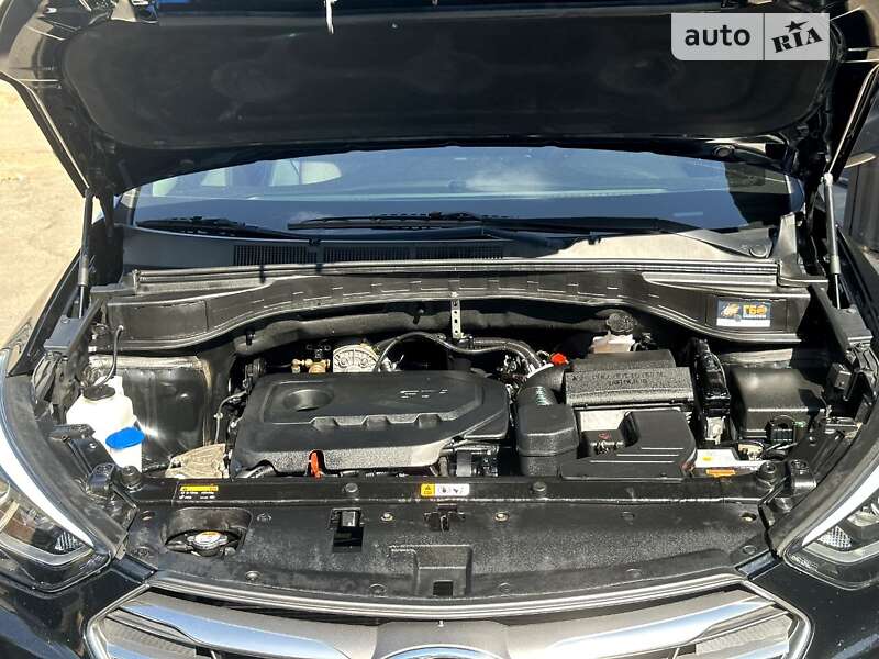 Позашляховик / Кросовер Hyundai Santa FE 2017 в Києві фото 4 Позашляховик / Кросовер Hyundai Santa FE 2017 в Києві