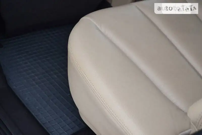 Hyundai Santa FE 2010 VIN KMHSH81XDAU597030 фото оголошення 19 з 83