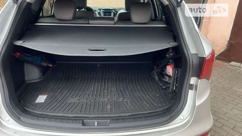 Внедорожник / Кроссовер Hyundai Santa FE 2016 в Одессе