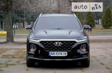 Внедорожник / Кроссовер Hyundai Santa FE 2018 в Житомире