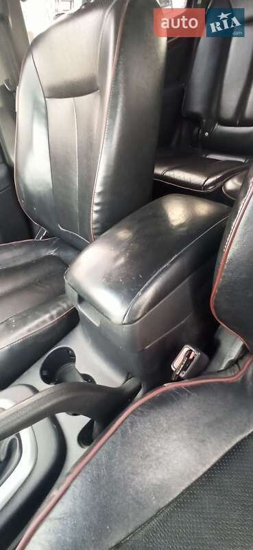 Позашляховик / Кросовер Hyundai Santa FE 2007 в Гусятині