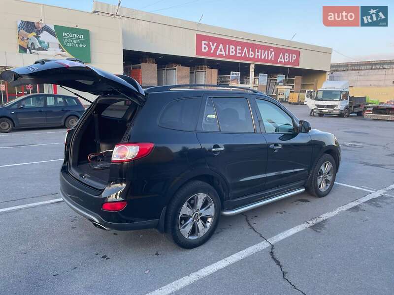 Внедорожник / Кроссовер Hyundai Santa FE 2012 в Житомире
