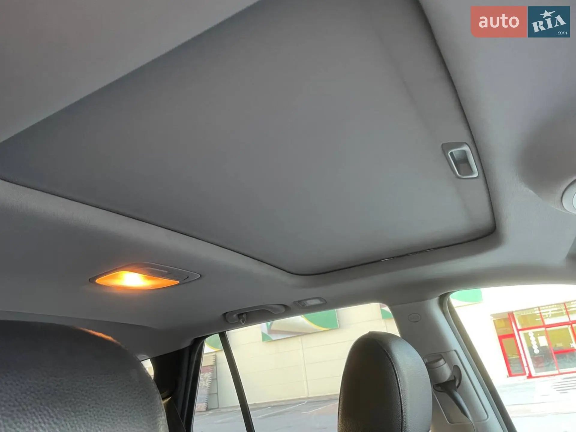 2012 Hyundai Santa Fe - мініатюра 22