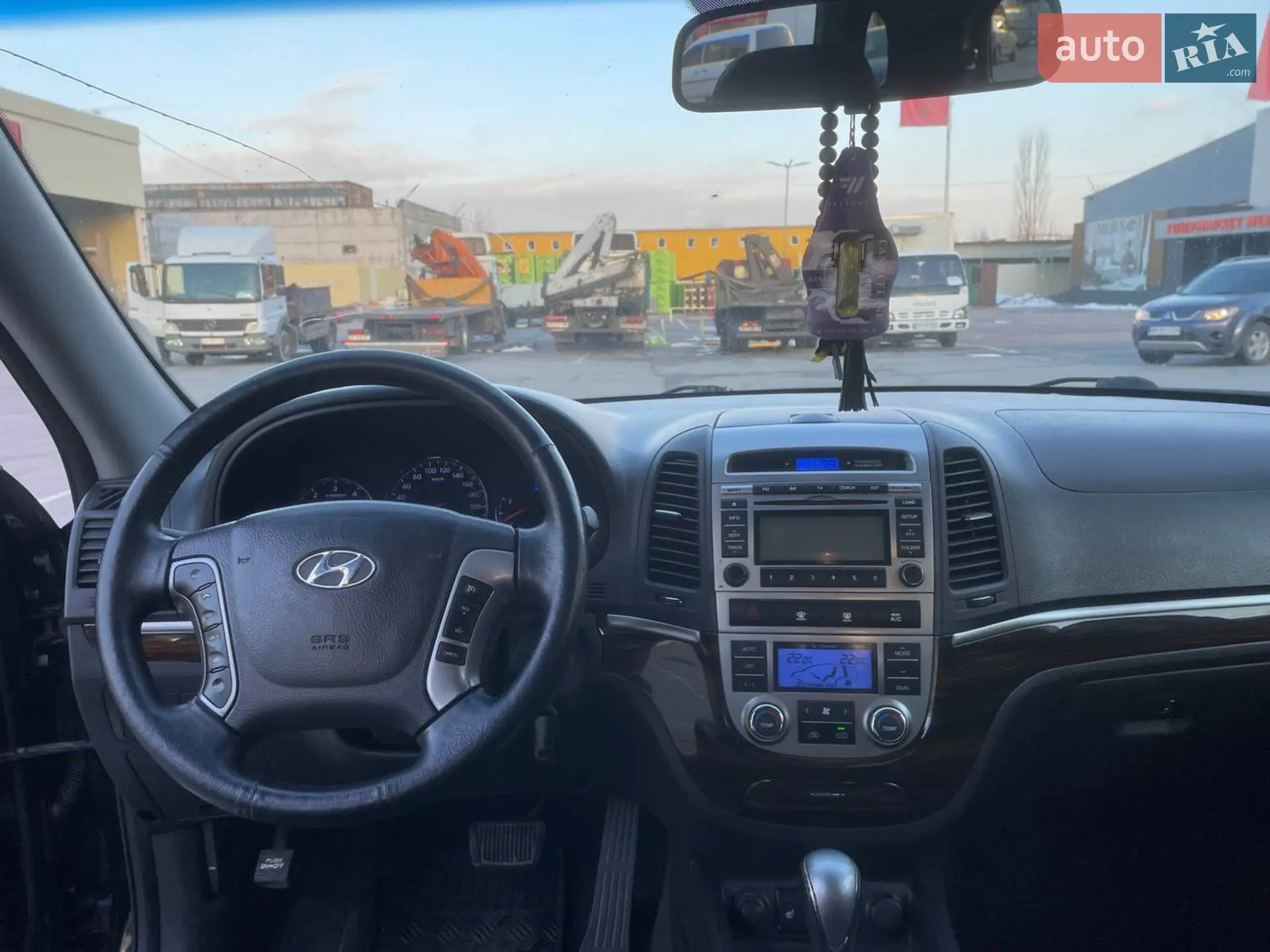 2012 Hyundai Santa Fe - мініатюра 24