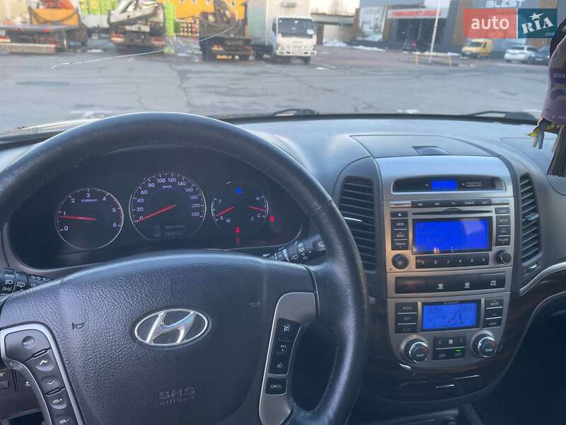 Внедорожник / Кроссовер Hyundai Santa FE 2012 в Житомире