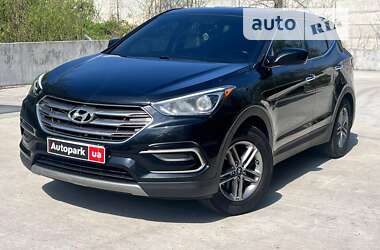 Внедорожник / Кроссовер Hyundai Santa FE 2017 в Киеве