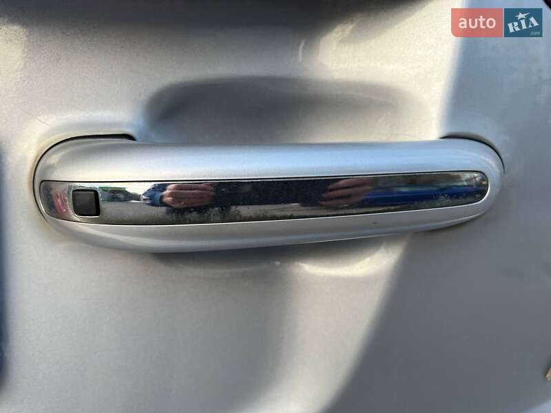 Позашляховик / Кросовер Hyundai Santa FE 2011 в Луцьку