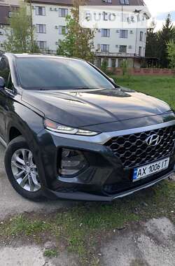 Внедорожник / Кроссовер Hyundai Santa FE 2019 в Харькове