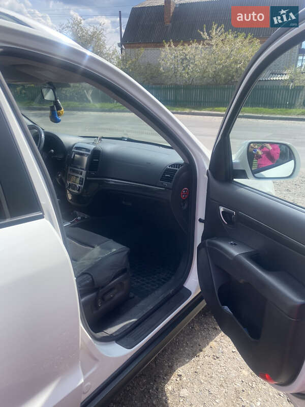 Внедорожник / Кроссовер Hyundai Santa FE 2010 в Хмельницком