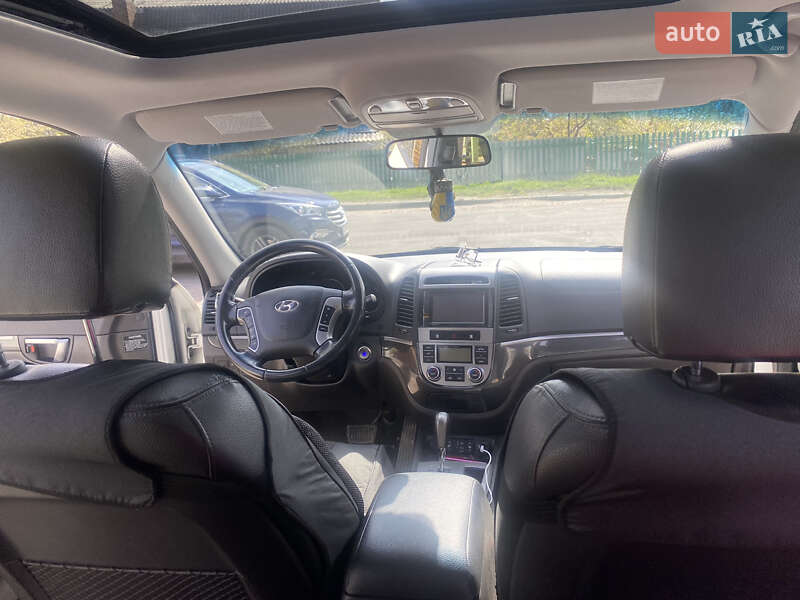 Внедорожник / Кроссовер Hyundai Santa FE 2010 в Хмельницком