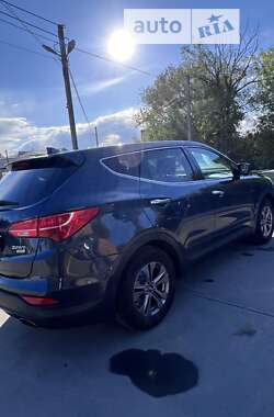 Позашляховик / Кросовер Hyundai Santa FE 2015 в Івано-Франківську